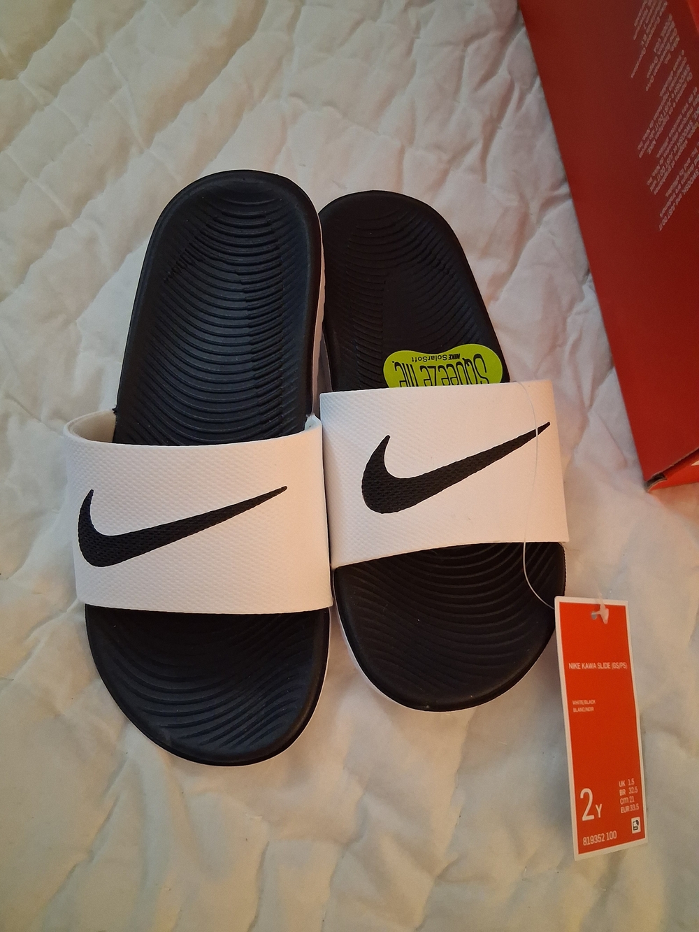 Nike Kids' Black/White Slide Sandals